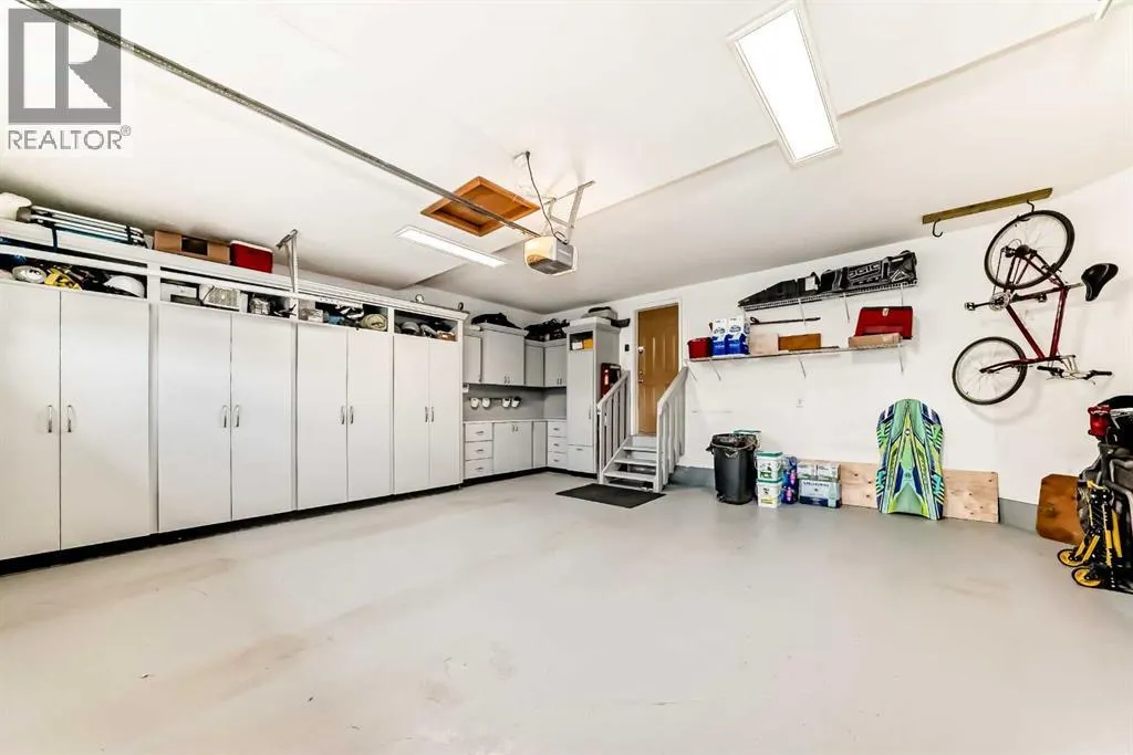 102 West Creek Mews