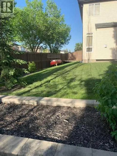 102 West Creek Mews