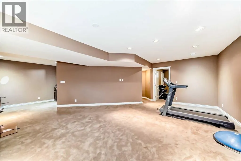 102 West Creek Mews