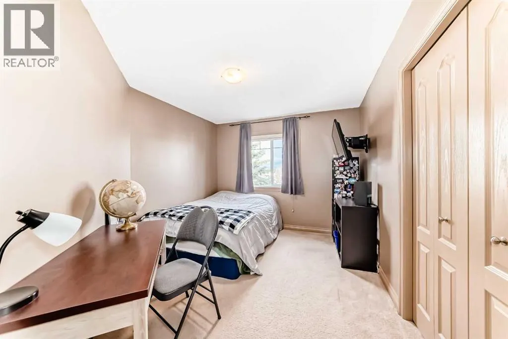 102 West Creek Mews