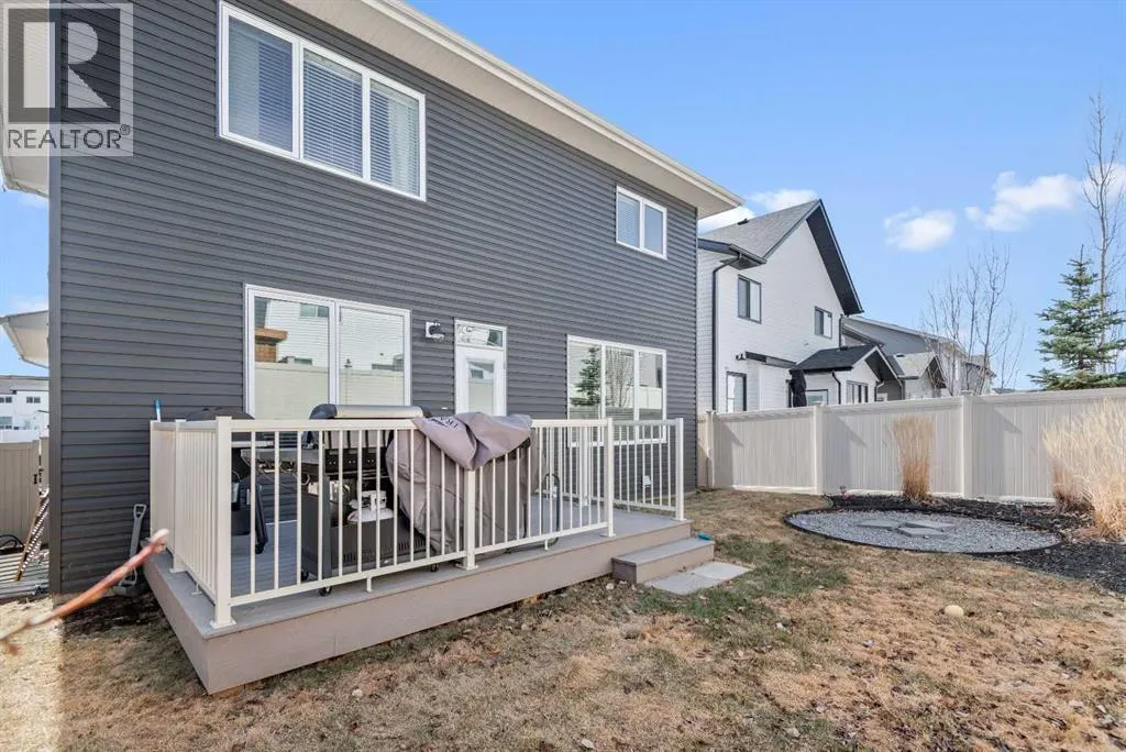 40 Ellington Crescent