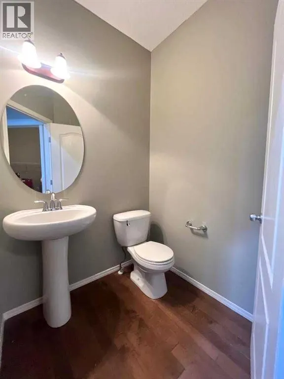 196 Cranberry Circle SE