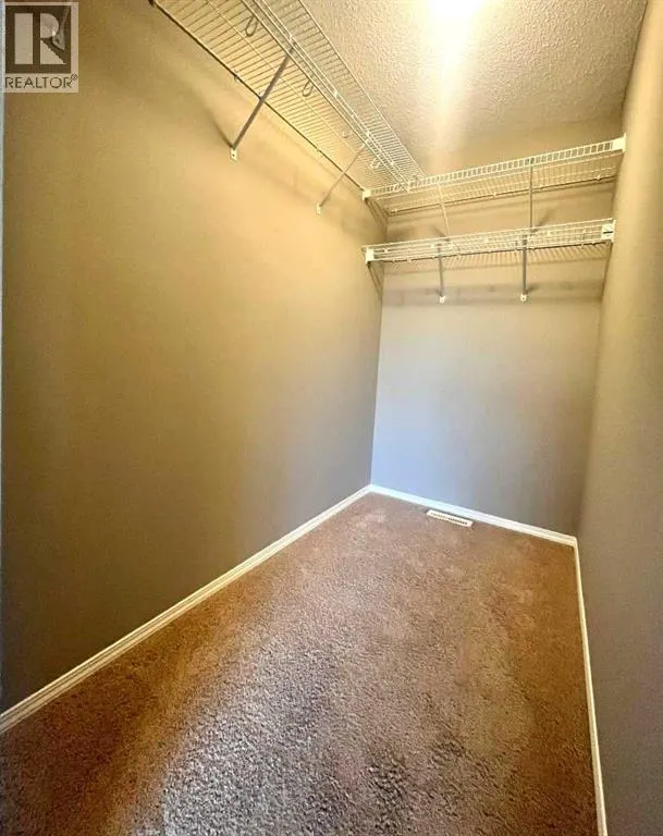 196 Cranberry Circle SE