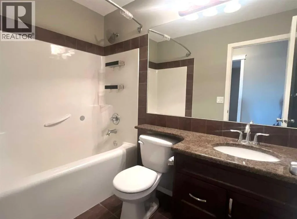 196 Cranberry Circle SE