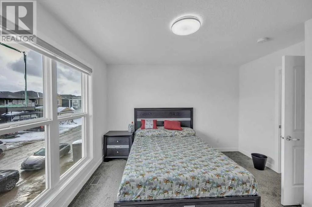 1098 Midtown Avenue SW