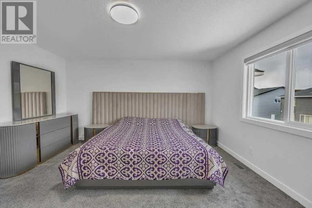 1098 Midtown Avenue SW