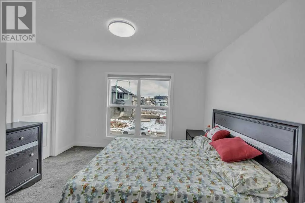 1098 Midtown Avenue SW