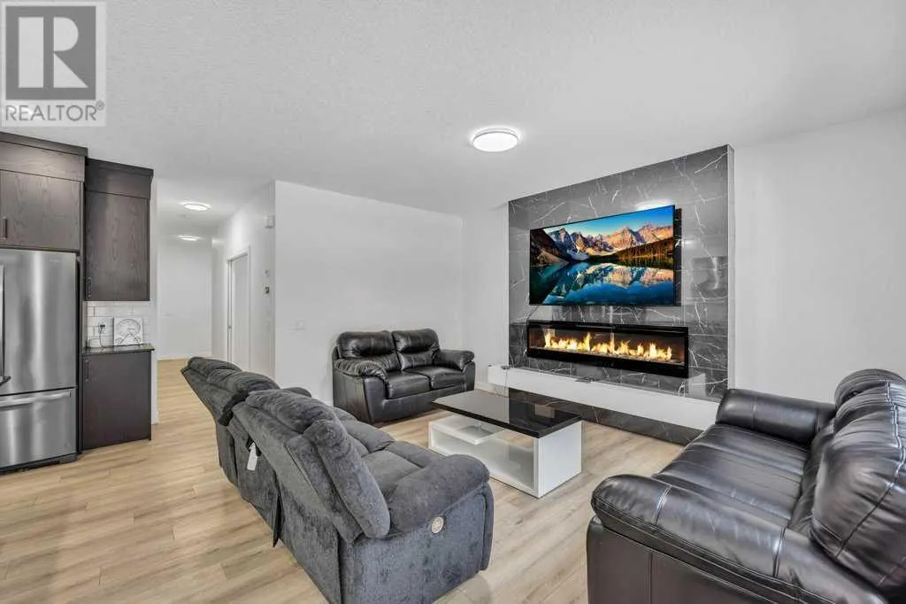 1098 Midtown Avenue SW