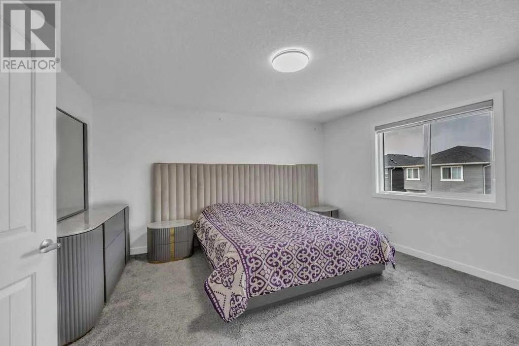 1098 Midtown Avenue SW