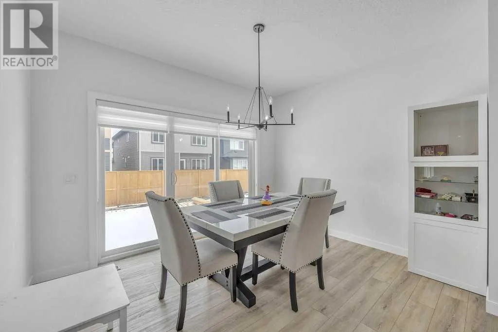 1098 Midtown Avenue SW