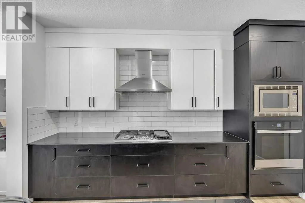 1098 Midtown Avenue SW