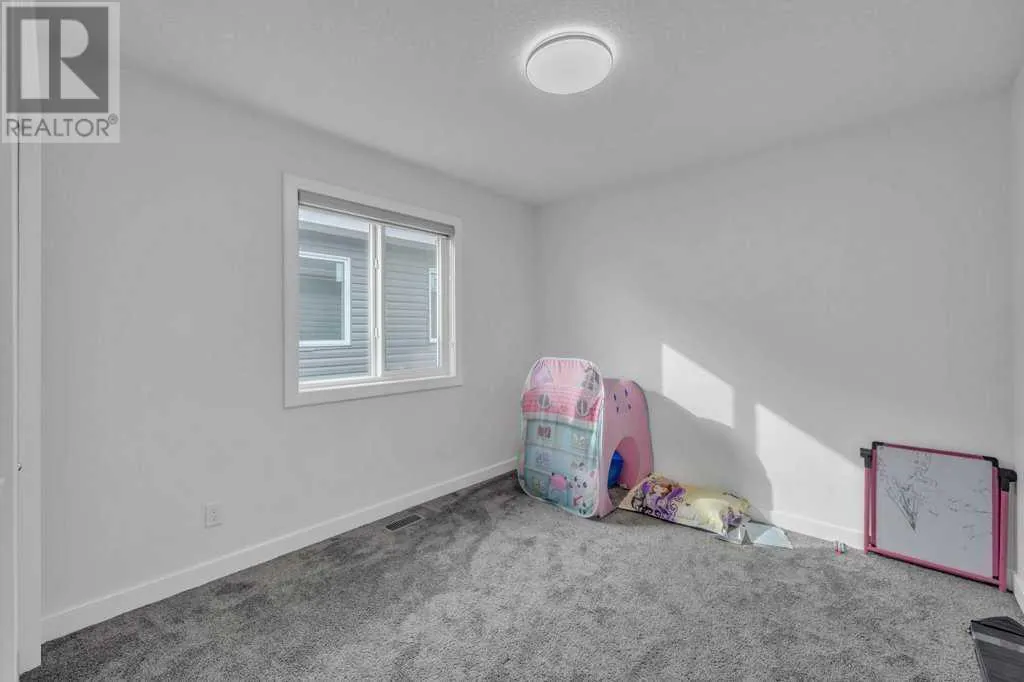 1098 Midtown Avenue SW