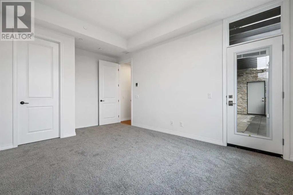 301, 130 Marina Cove SE