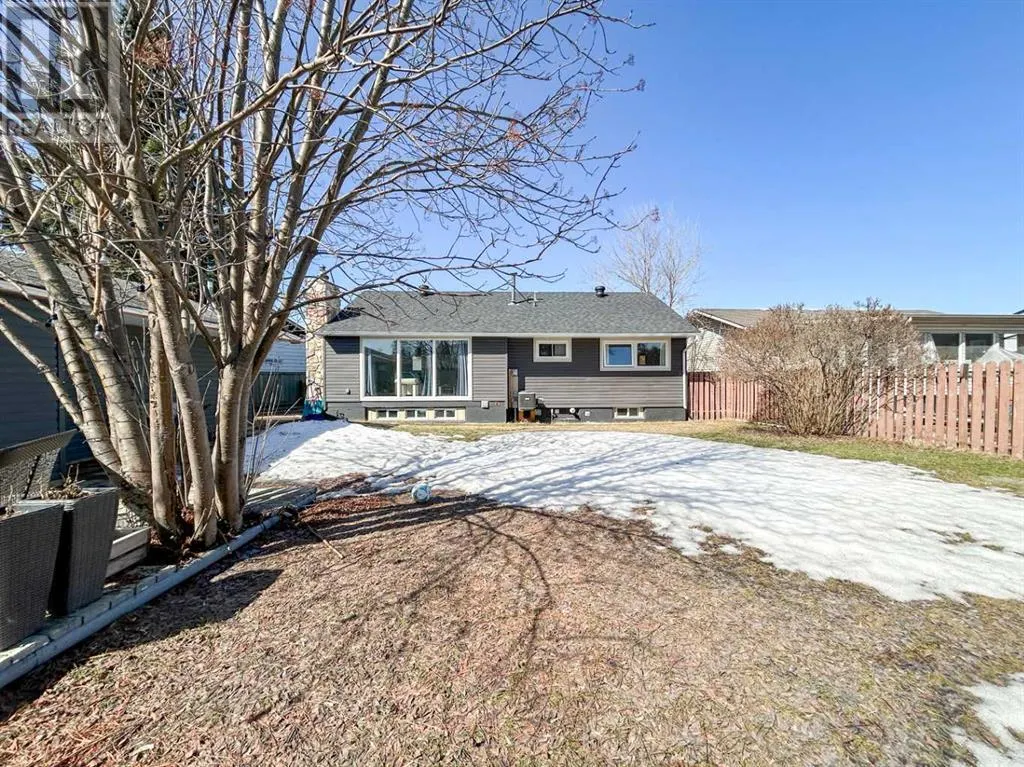 4 Peden Crescent
