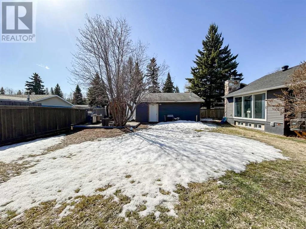 4 Peden Crescent