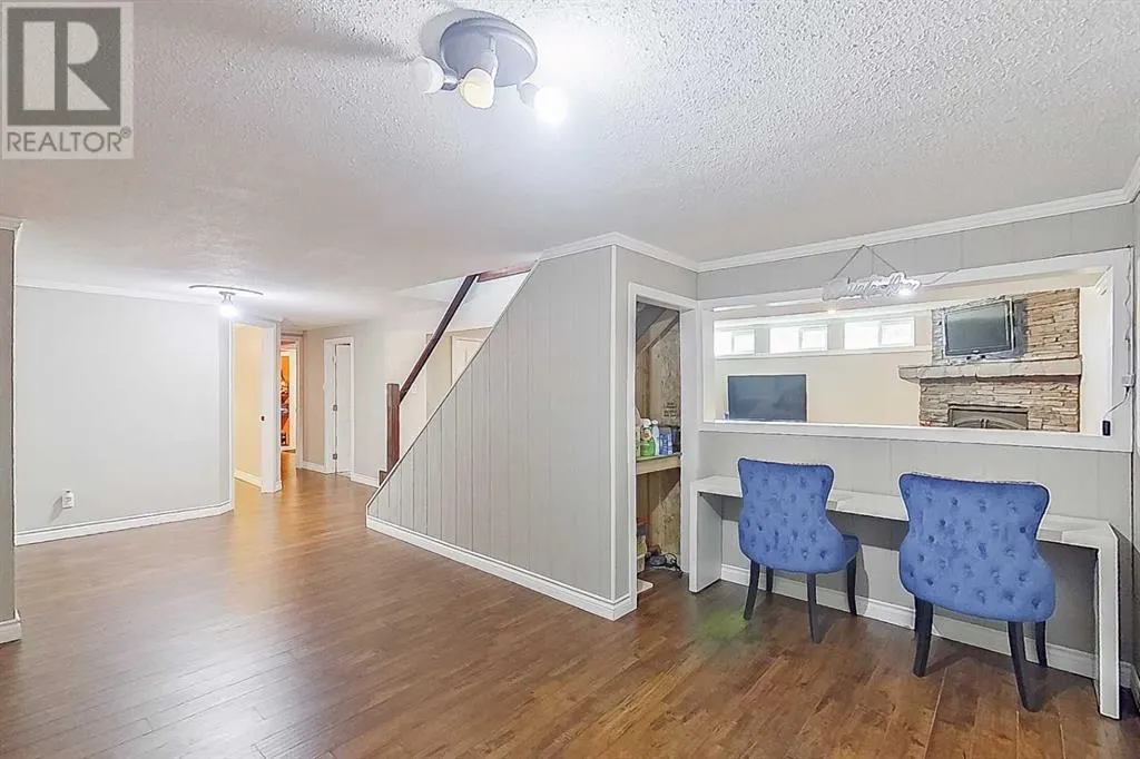 4 Peden Crescent