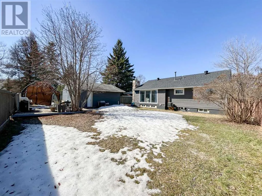4 Peden Crescent