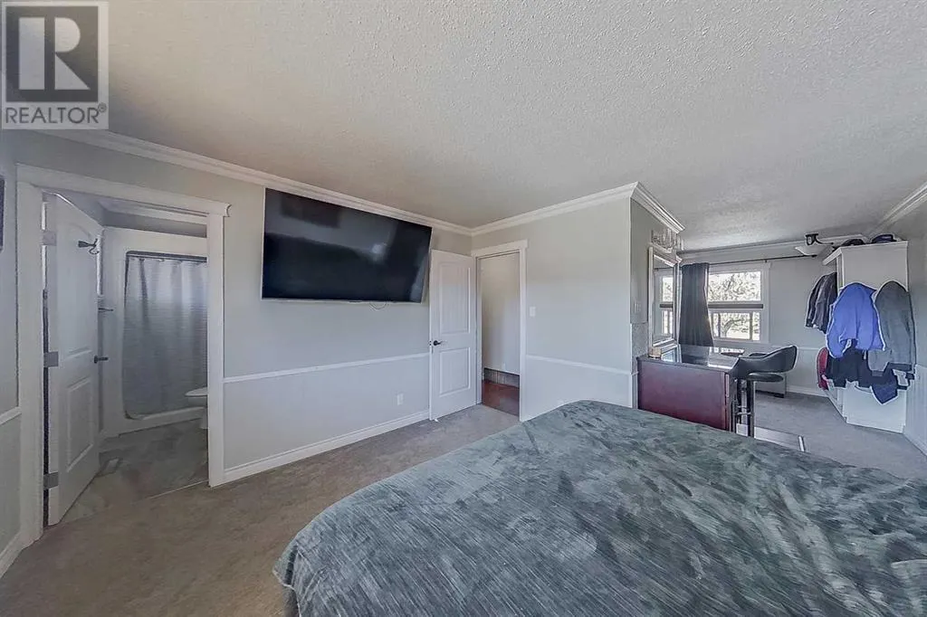 4 Peden Crescent