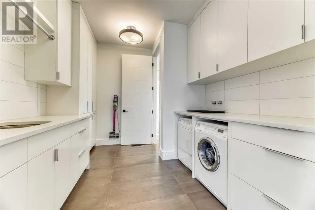 55 Mahogany Island SE