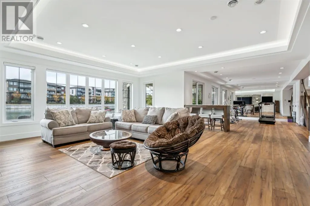 55 Mahogany Island SE