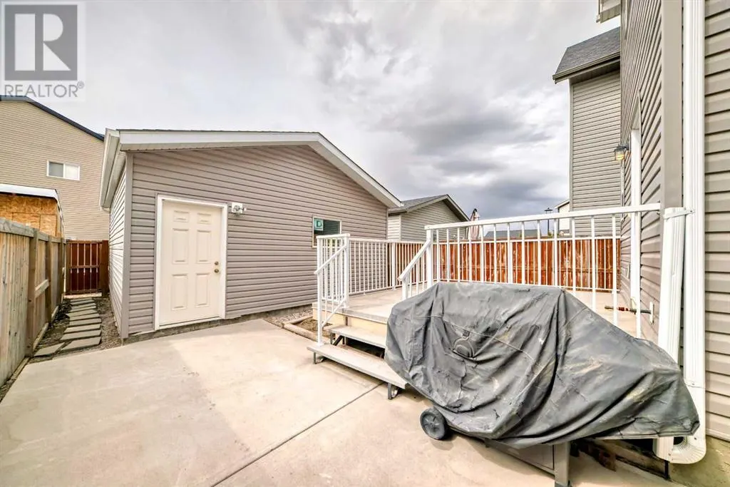 60 Copperpond Park SE