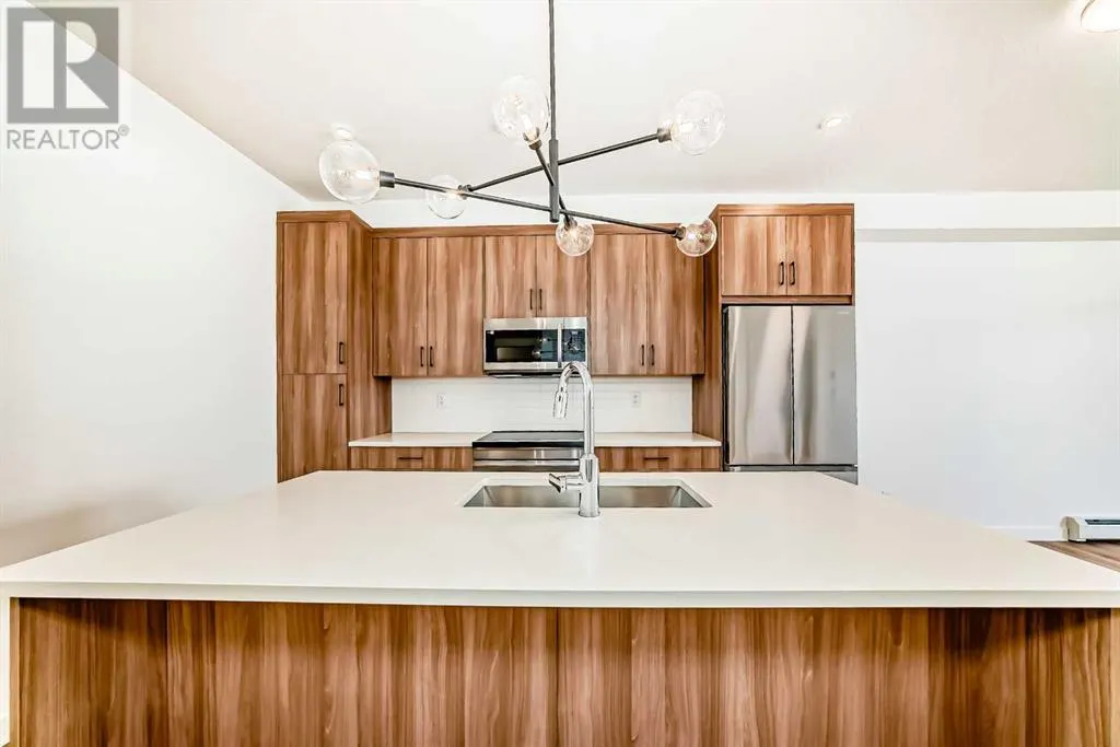 8202, 1802 Mahogany Boulevard SE