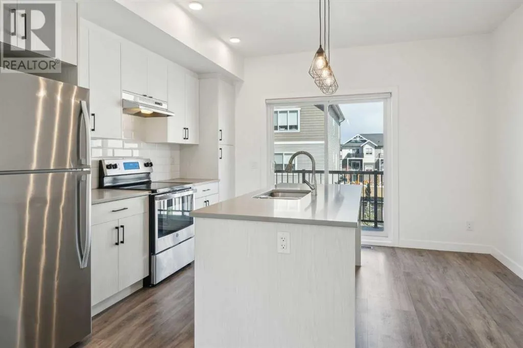 1405, 24 Rivercrest Drive