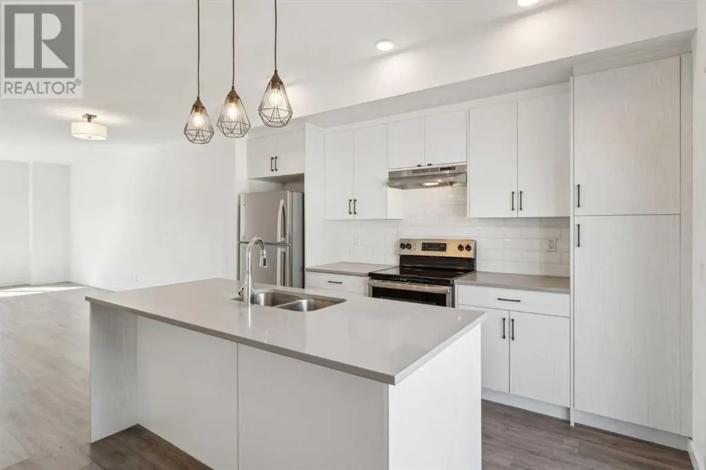 1405, 24 Rivercrest Drive