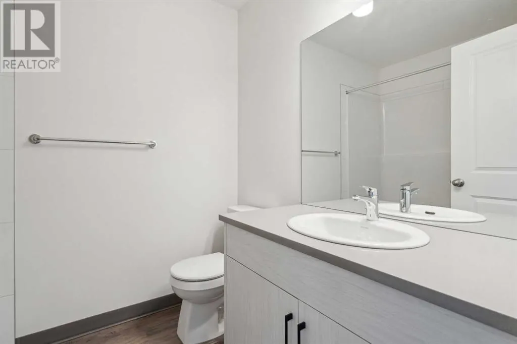 1405, 24 Rivercrest Drive