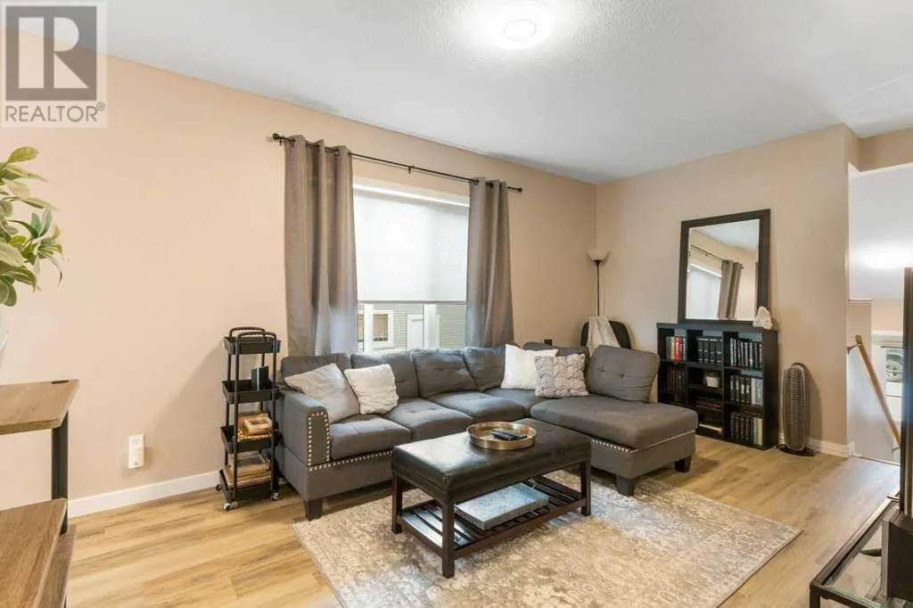 1183 Kildeer Close