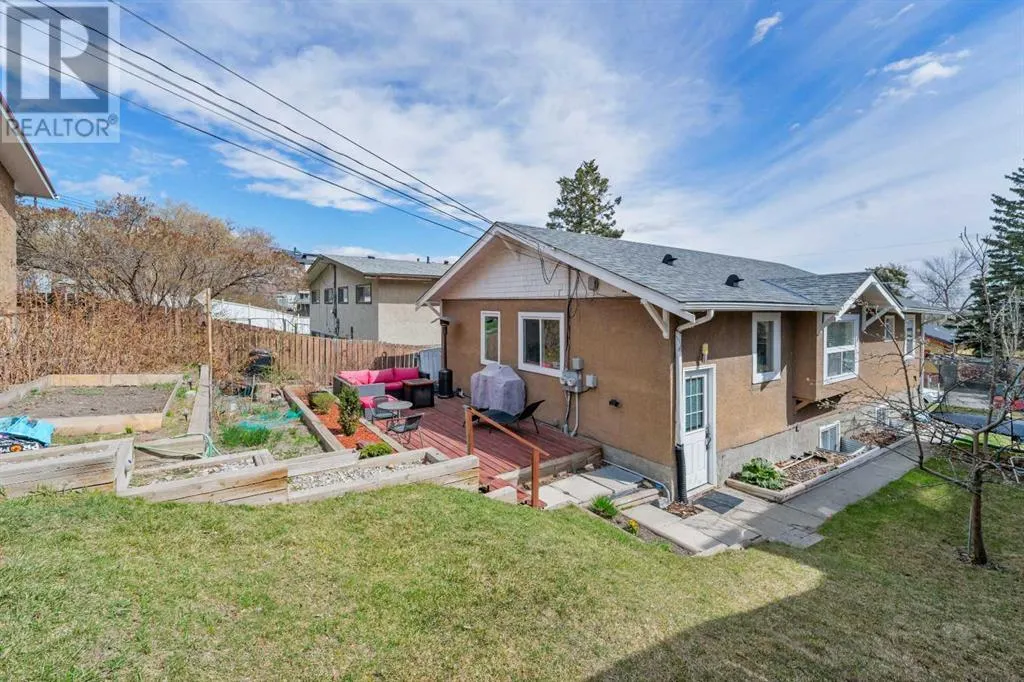 3719 Centre A Street NE
