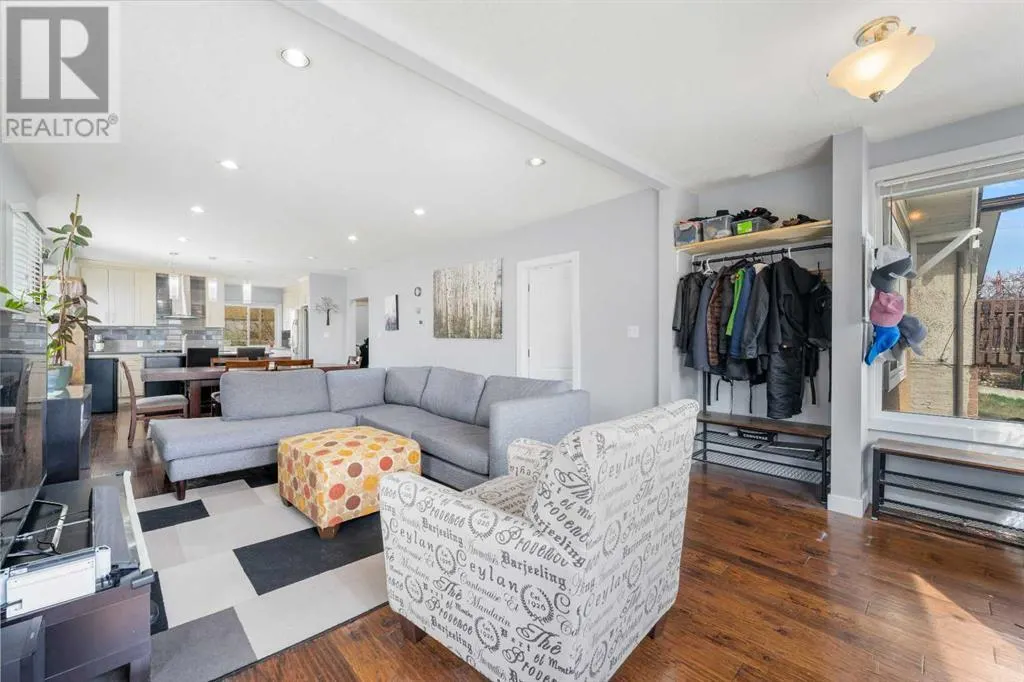 3719 Centre A Street NE