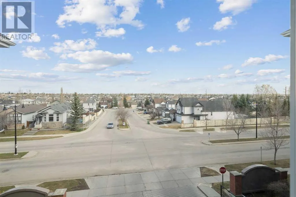 108, 15 Everstone Drive SW