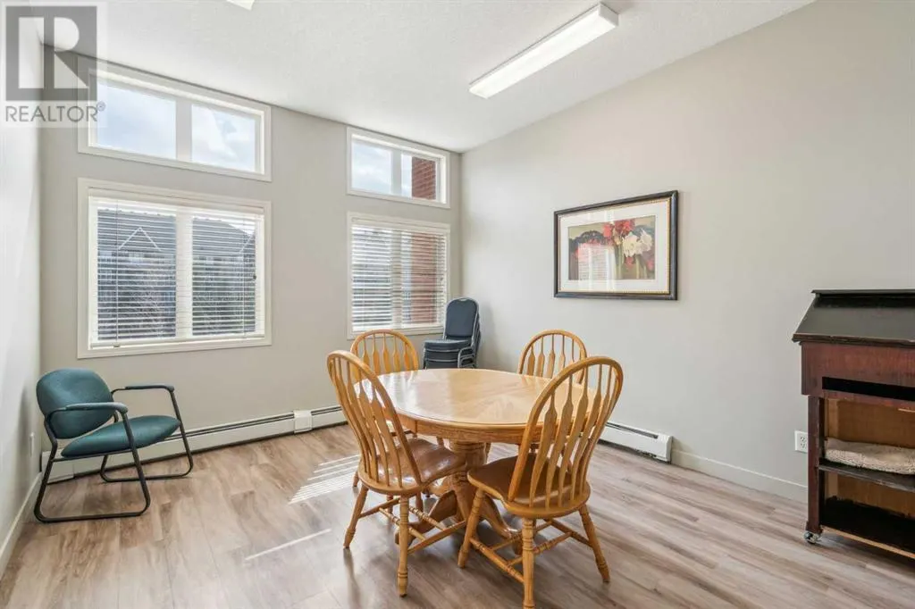 108, 15 Everstone Drive SW