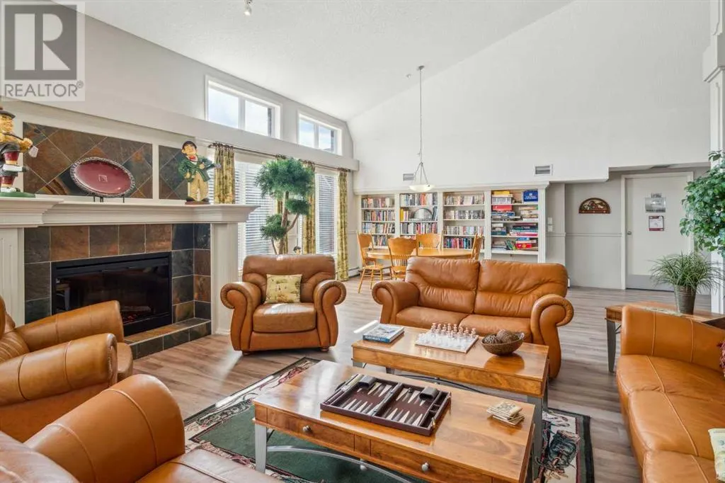 108, 15 Everstone Drive SW