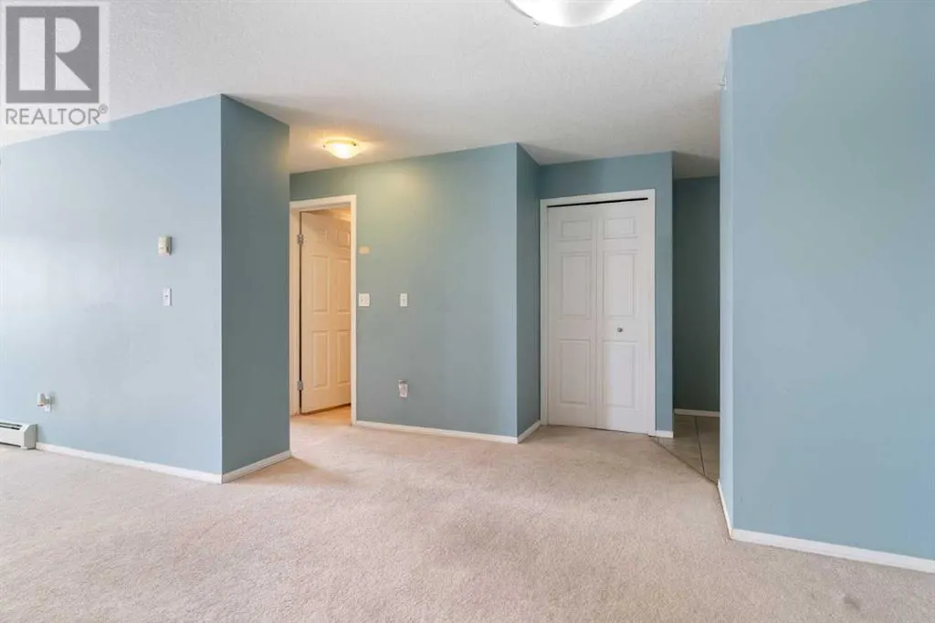 4423, 4975 130 Avenue SE