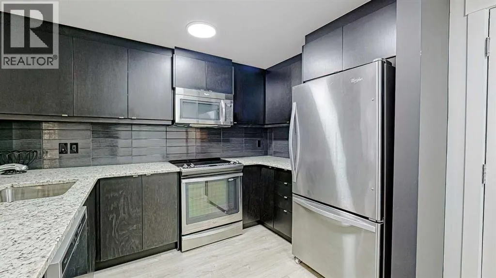 122, 15 Aspenmont Heights SW