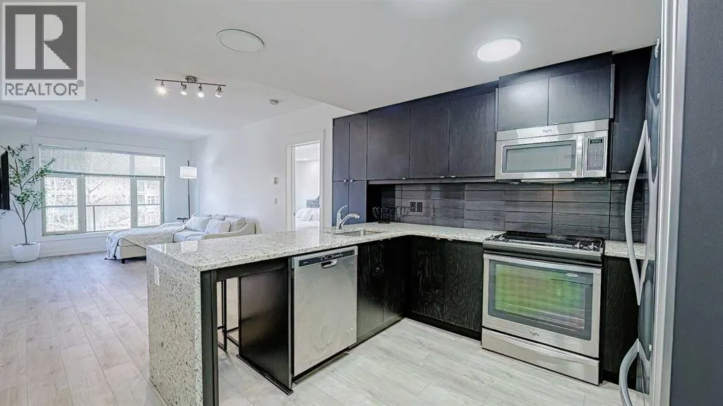 122, 15 Aspenmont Heights SW