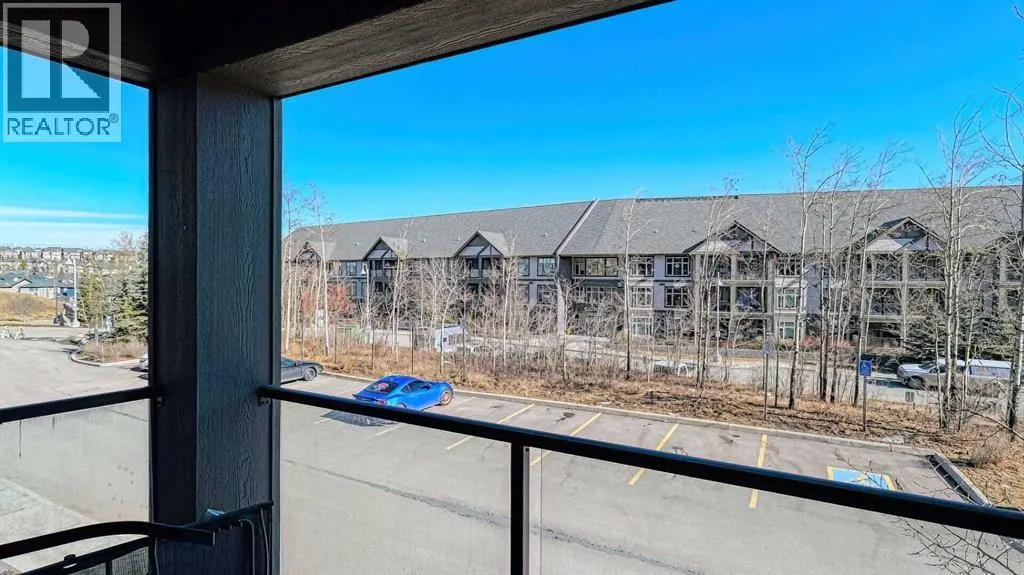 122, 15 Aspenmont Heights SW
