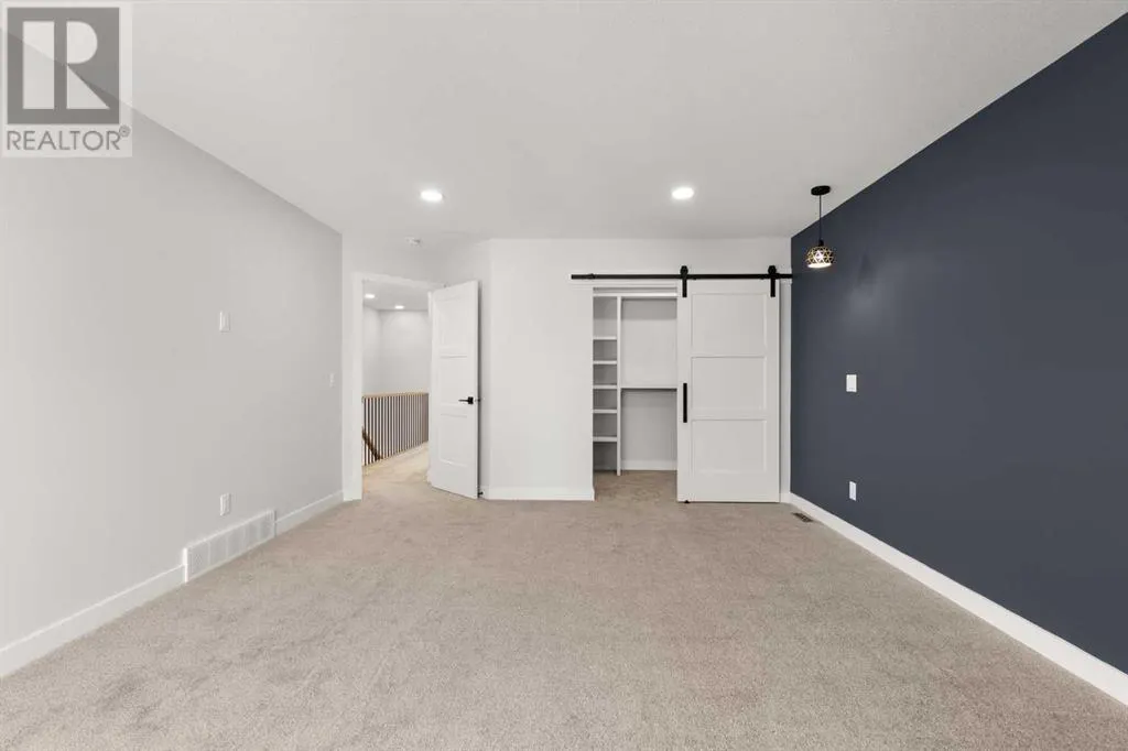 14 1 Street SW