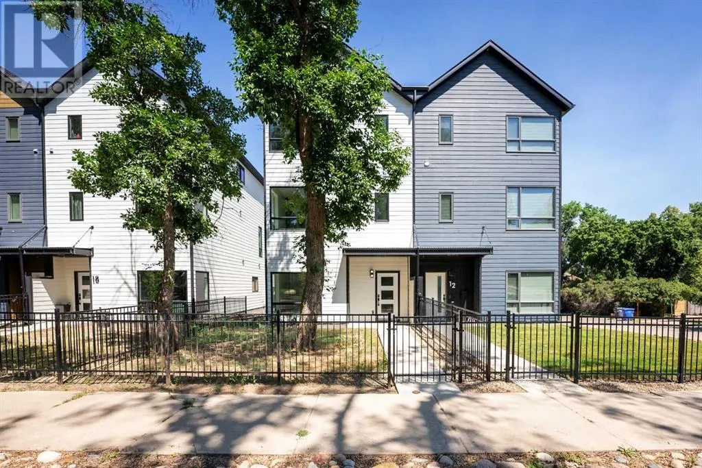 14 1 Street SW