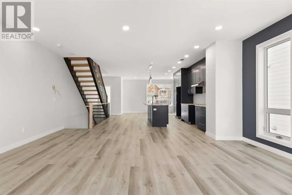 14 1 Street SW