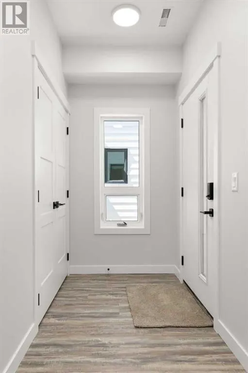 14 1 Street SW