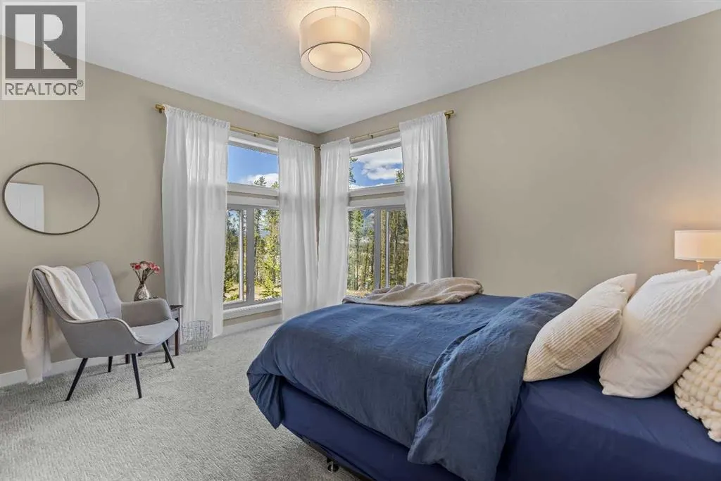 302, 102 Stewart Creek Rise