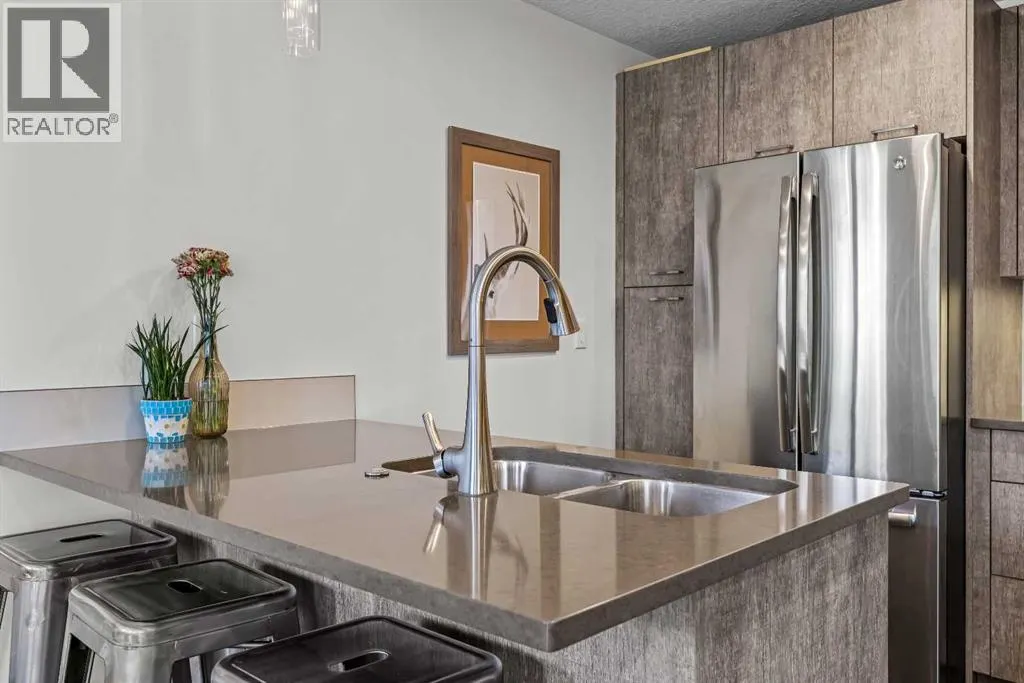 302, 102 Stewart Creek Rise