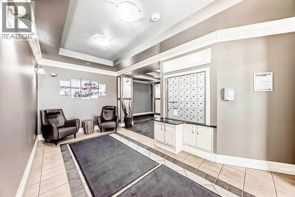 208, 25 Prestwick Drive SE