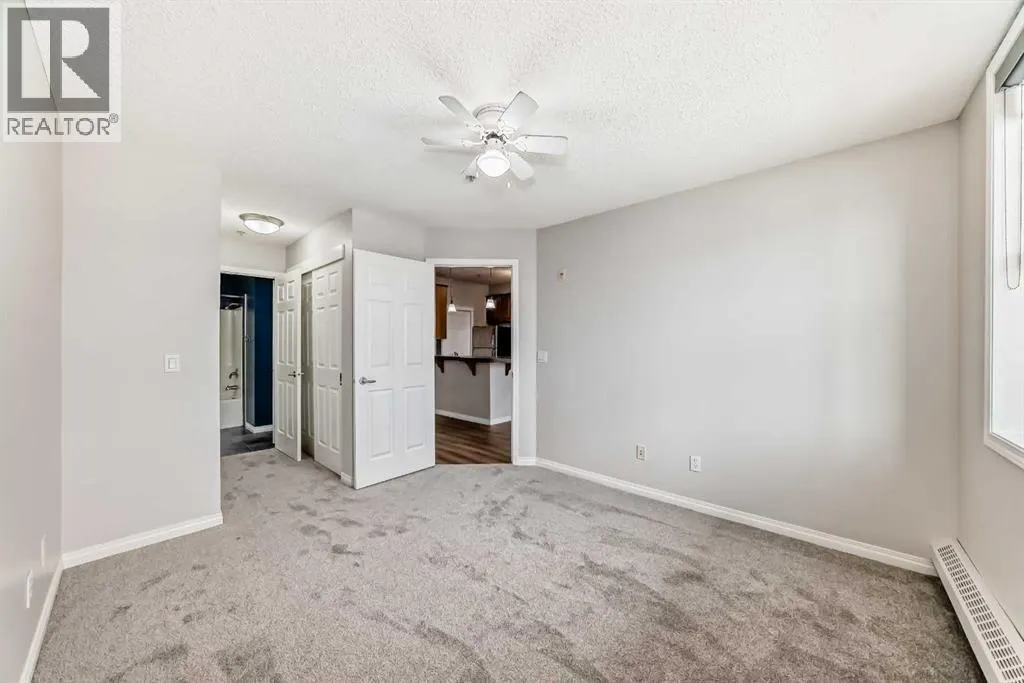208, 25 Prestwick Drive SE