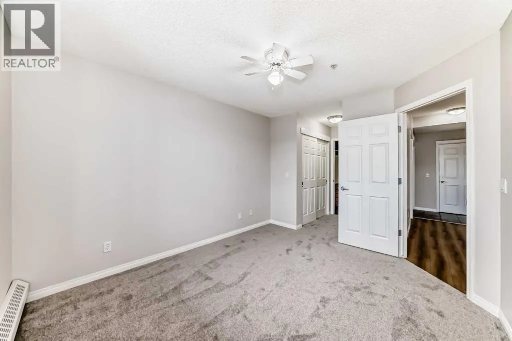 208, 25 Prestwick Drive SE