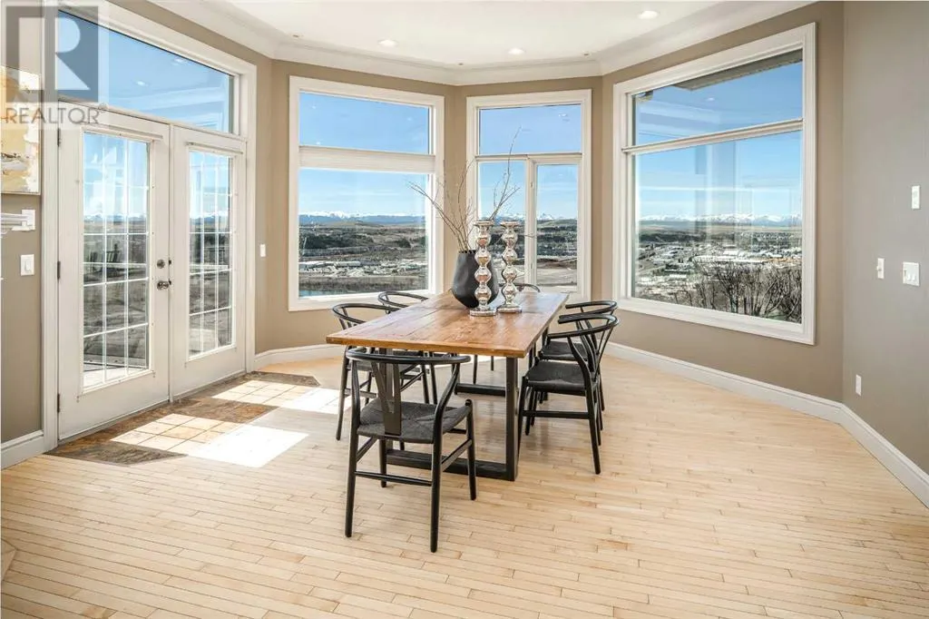 120 Gleneagles Landing