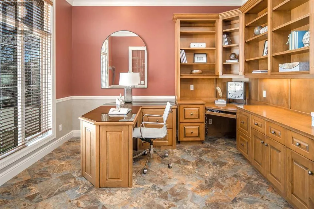120 Gleneagles Landing
